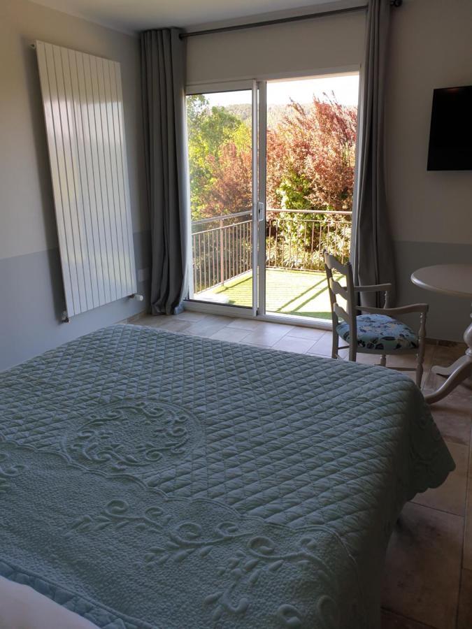 Au Relais Provencal Hotel Bagnols-en-Foret Luaran gambar